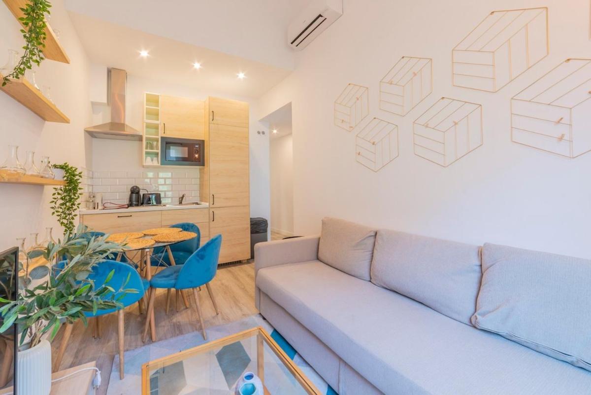 Encantador Apartamento Atocha Мадрид Экстерьер фото