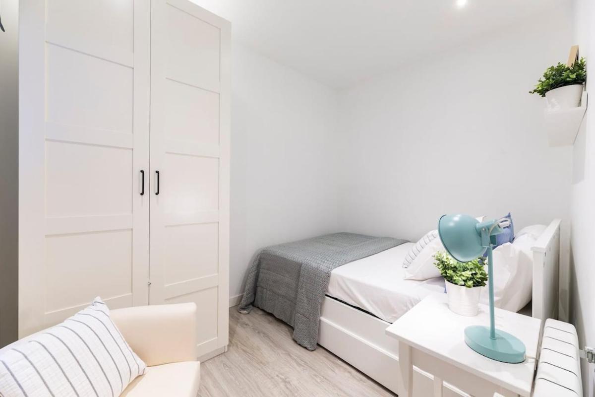 Encantador Apartamento Atocha Мадрид Экстерьер фото